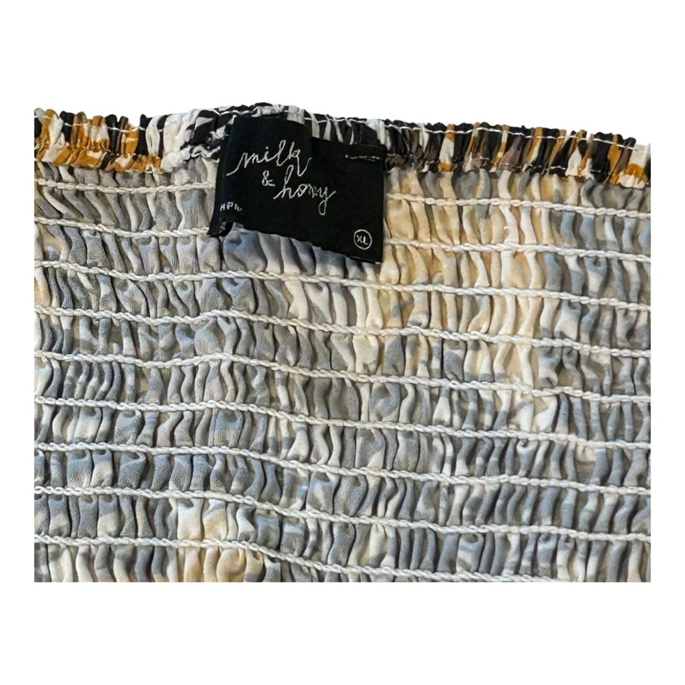 Milk & Honey Women's Halter Top Size XL (GUC) - Picture 5 of 5